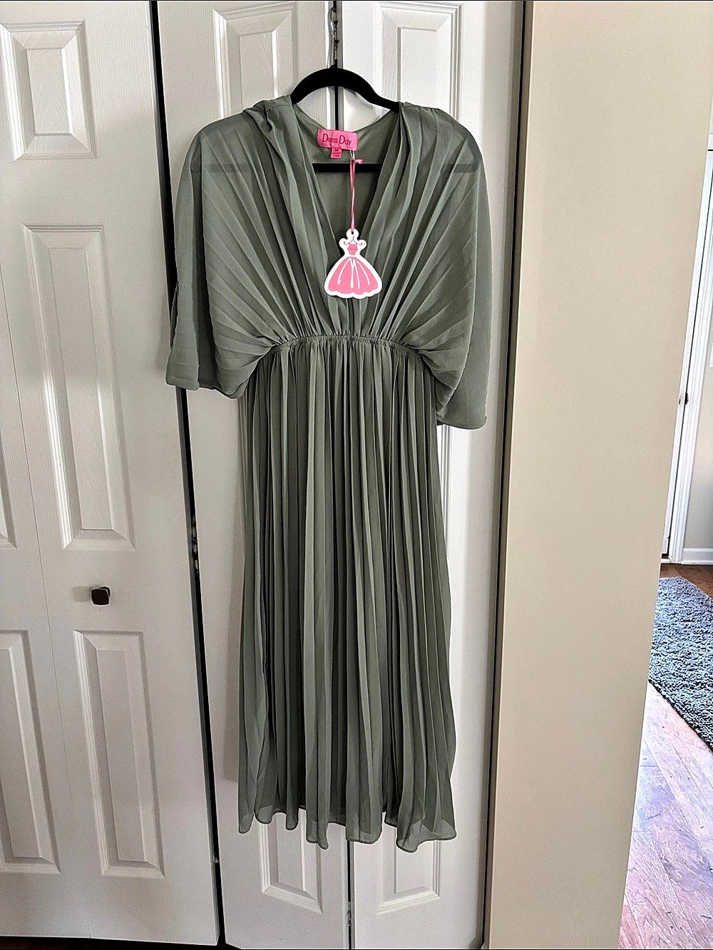 Pleated Midi Dress in Green Like New